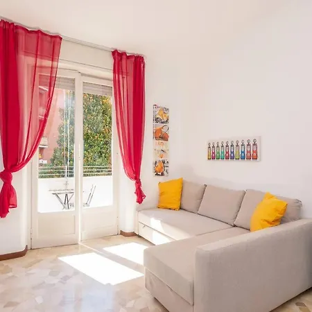 Ihost - Veneziano 8 Apartament *