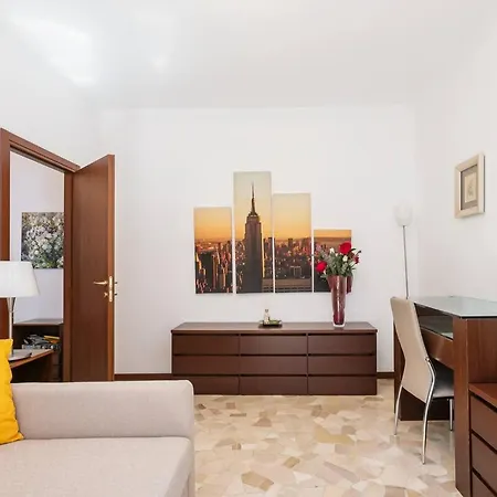 Apartament Ihost - Veneziano 8 Mediolan